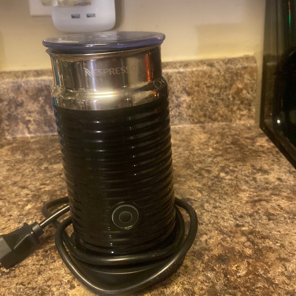 Nespresso Aerocinno frother